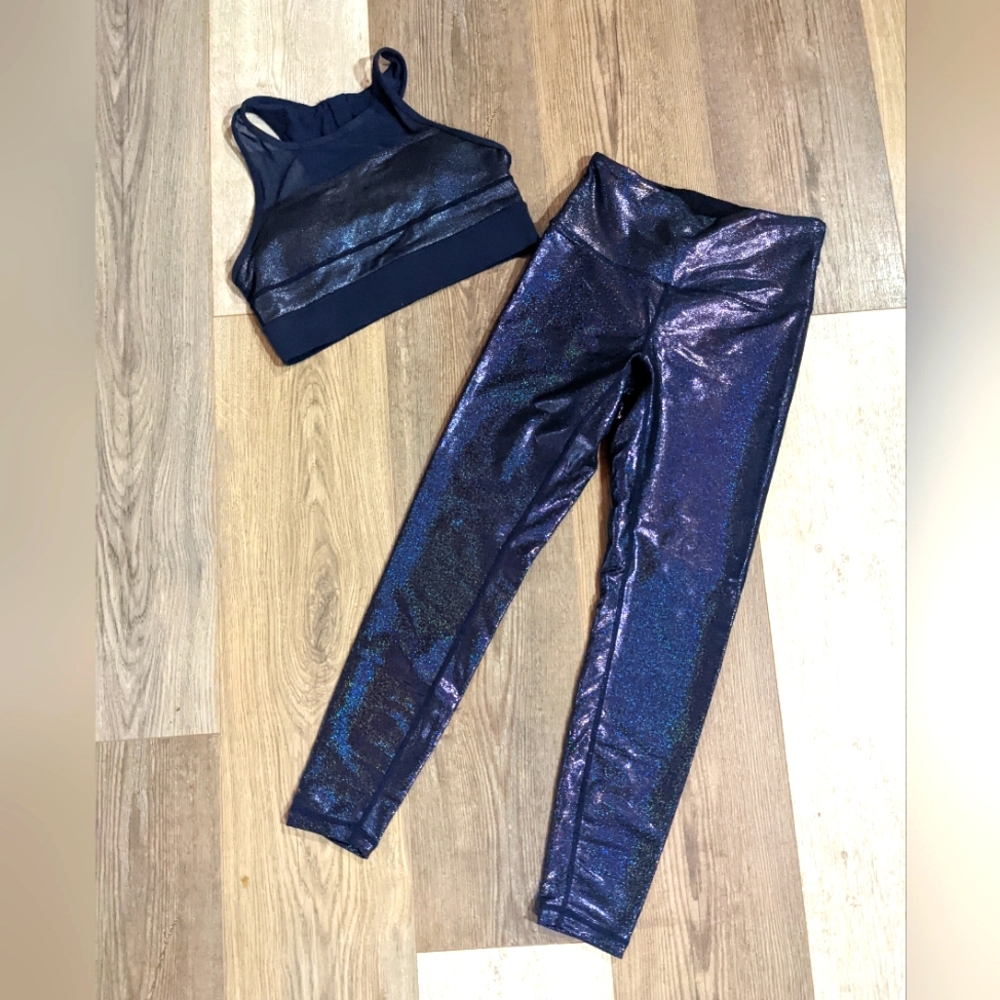 Zyia Twilight leggings and bra